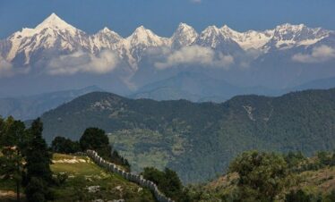 Brahmatal Trek 2026: A mystical lake admiring the majestic Himalayas