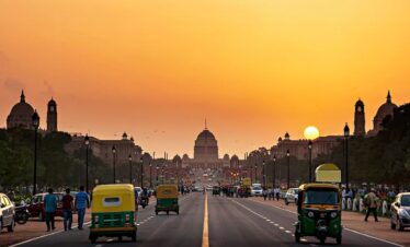 Delhi – Mathura – Amritsar – Katra – Jammu – Delhi